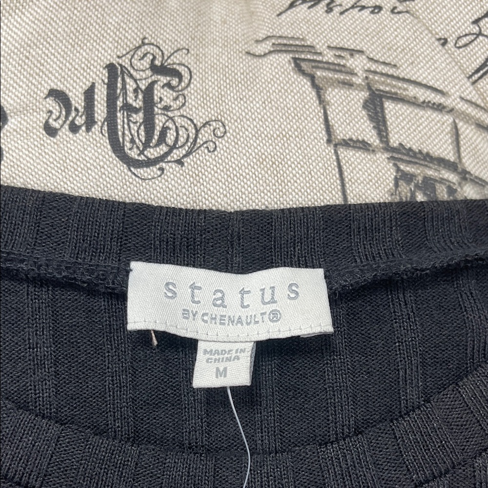 💥 Status by Chenault Rib-Knit Puff Sleeve Boxy Top - Picture 3 of 9